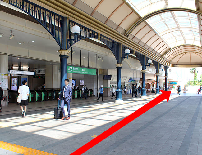 ディズニーランドから舞浜駅まで①